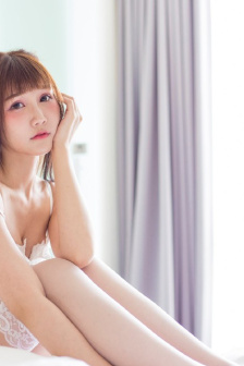 芳龄十六